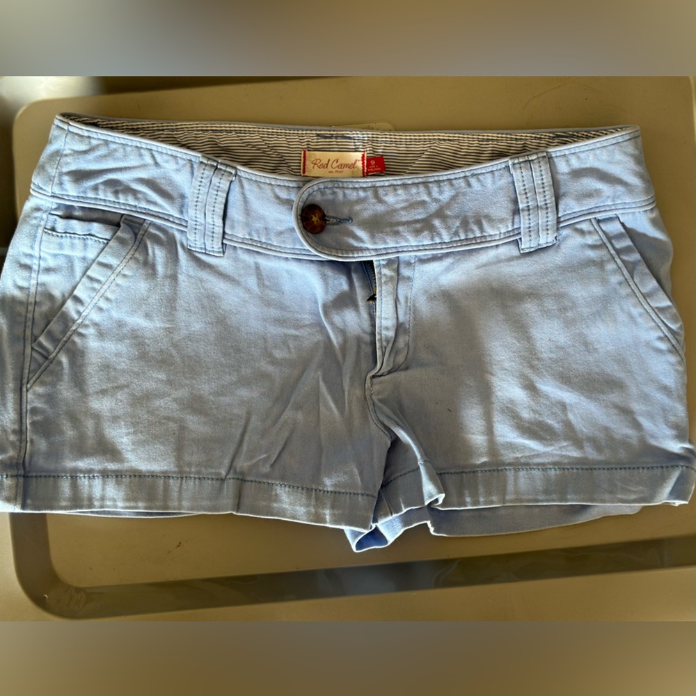 Light blue women’s shorts size 9.
